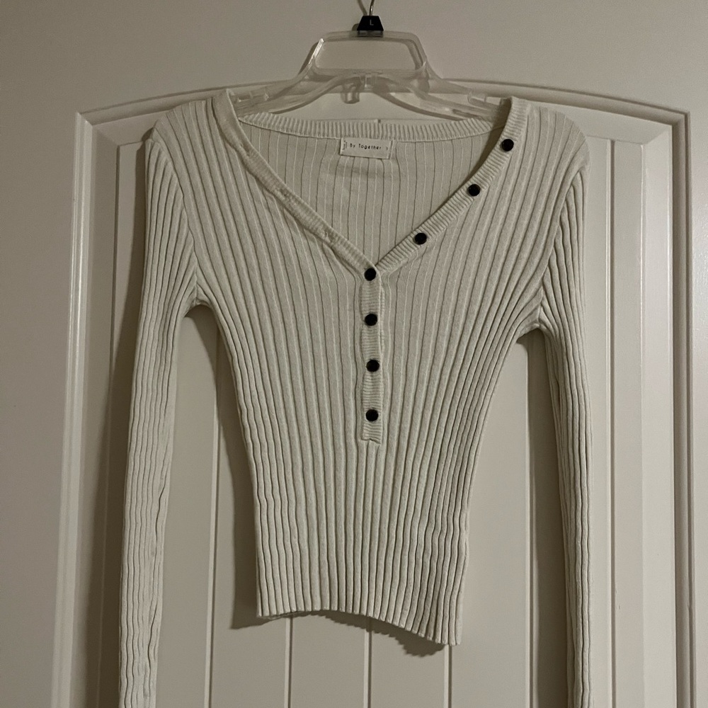 White/Cream ribbed henley sweater shirt